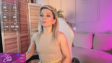 Snapshot of gloria_lovely chatting on 01/10/25, 10:39 Gloria online show from 01/10/25, 10:39