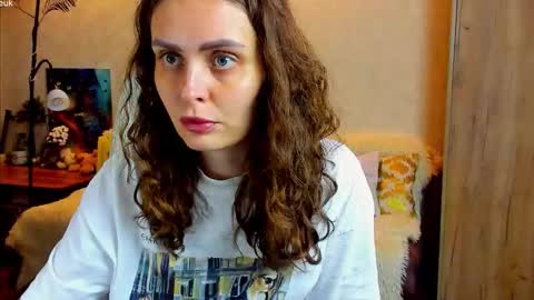 Gloria Wood online show from 10/15/25, 08:31