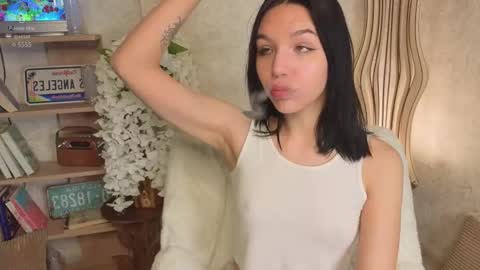 glory_mateas online show from 10/02/25, 07:21