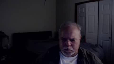 Snapshot of gmctruckguy chatting on 10/11/25, 05:11 gmctruckguy online show from 10/11/25, 05:11