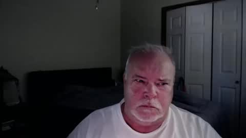 Snapshot of gmctruckguy chatting on 10/12/25, 08:30 gmctruckguy online show from 10/12/25, 08:30