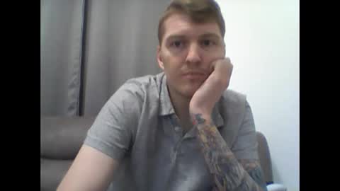 Snapshot of gmonay1331 chatting on 01/18/25, 12:46 gmonay1331 online show from 01/18/25, 12:46