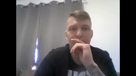 Snapshot of gmonay1331 chatting on 10/02/25, 12:39 gmonay1331 online show from 10/02/25, 12:39