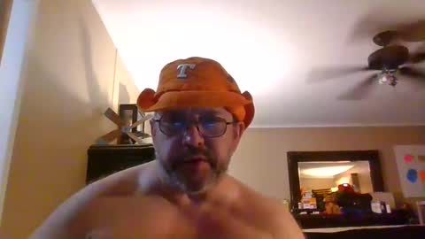 IDKIDCIDGAF online show from 10/10/25, 06:45