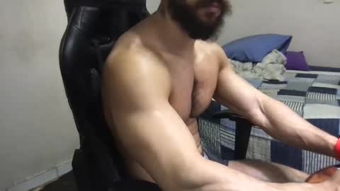 god hunkules online show from 01/02/25, 04:13