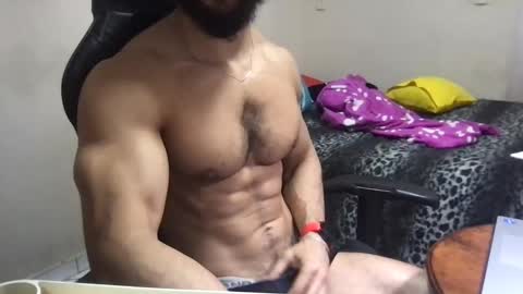 god hunkules online show from 01/30/25, 04:02