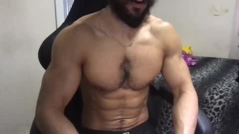 god hunkules online show from 02/18/25, 04:16