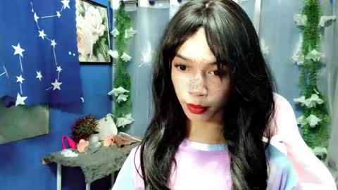 Snapshot of goddess_ayah chatting on 10/22/25, 08:25 Ayah online show from 10/22/25, 08:25