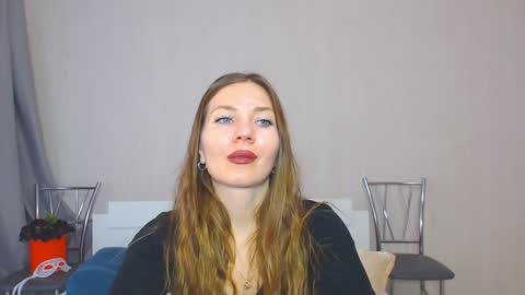 Snapshot of goddess_squirt_ chatting on 12/28/24, 05:55 Katrin online show from 12/28/24, 05:55