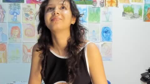 Snapshot of goddess_vee_ chatting on 02/08/25, 06:33 vee online show from 02/08/25, 06:33