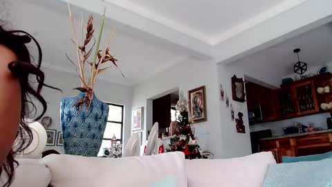 Snapshot of goddess_xandra_xquisite chatting on 12/15/24, 04:04 Xandra The Goddess online show from 12/15/24, 04:04