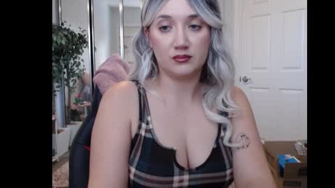 Goddess Emmy online show from 11/05/25, 09:04