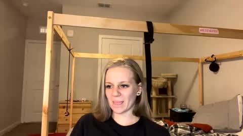 feyaa22 online show from 01/24/25, 01:13