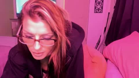 Kallie online show from 03/10/25, 10:04