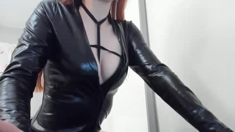 Snapshot of goddesskasyia chatting on 01/10/25, 07:43 GoddessKasyia online show from 01/10/25, 07:43