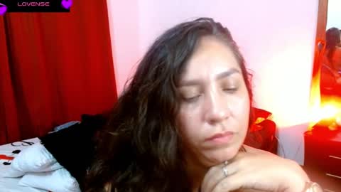 Snapshot of goddessnahi chatting on 01/21/25, 05:27 Naih Reyes online show from 01/21/25, 05:27