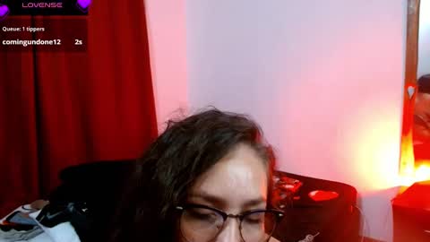 Snapshot of goddessnahi chatting on 01/23/25, 08:15 Naih Reyes online show from 01/23/25, 08:15