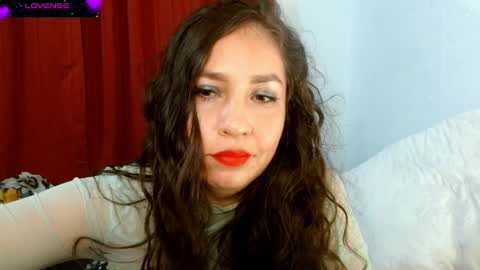 Snapshot of goddessnahi chatting on 02/23/25, 05:12 Naih Reyes online show from 02/23/25, 05:12