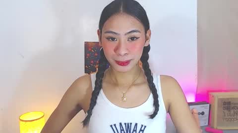 Kyla and Nian online show from 11/16/25, 05:35