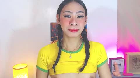 Kyla and Nian online show from 11/17/25, 07:58