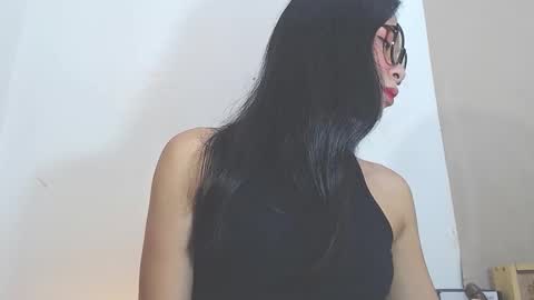 Kyla and Nian online show from 11/18/25, 11:25