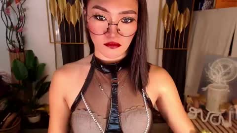 quinnie online show from 02/04/25, 01:13