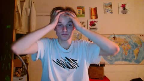 Snapshot of gofymcmouse chatting on 10/23/25, 09:35 Daniel online show from 10/23/25, 09:35