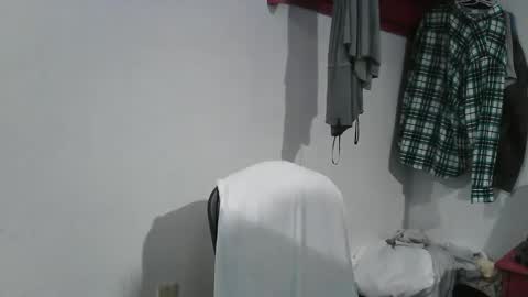 Snapshot of goinwild8900 chatting on 12/26/24, 06:52 goinwild8900 online show from 12/26/24, 06:52