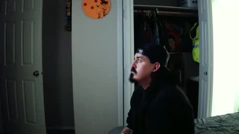 gokugarrison4334 online show from 10/24/25, 08:49