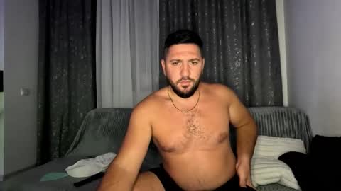 gold_alpha_boy online show from 09/16/25, 08:21