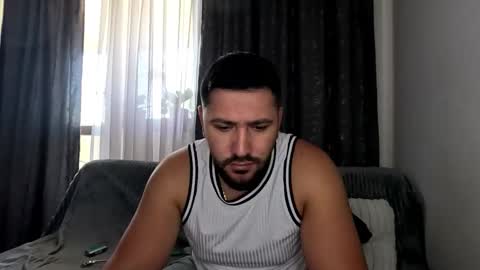 gold_alpha_boy online show from 09/27/25, 07:24