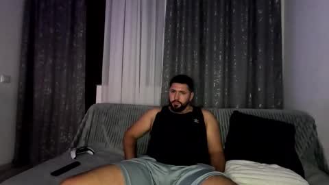 Snapshot of gold_alpha_boy chatting on 10/29/25, 04:53 gold_alpha_boy online show from 10/29/25, 04:53