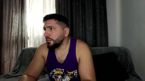 Snapshot of gold_alpha_boy chatting on 11/06/25, 11:22 gold_alpha_boy online show from 11/06/25, 11:22