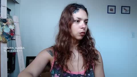Snapshot of golden_alaska chatting on 09/11/25, 12:05 Alaska online show from 09/11/25, 12:05