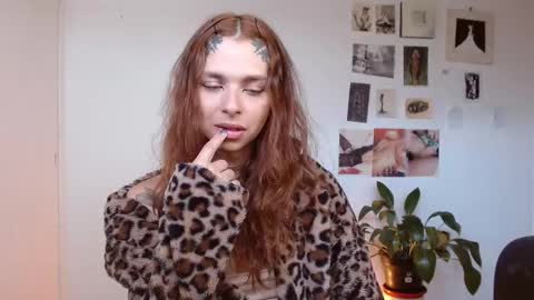 Alaska online show from 12/02/25, 01:17