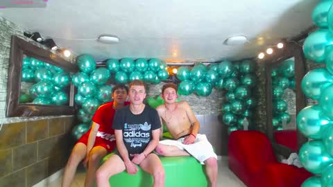 GOLDENJOI online show from 01/26/25, 03:47