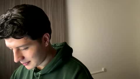 goldenknight33 online show from 10/09/25, 03:32