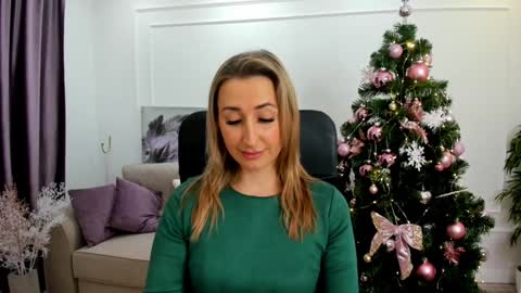 Olivia online show from 01/08/25, 11:54