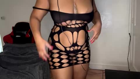 GoldenPuss online show from 09/16/25, 03:57