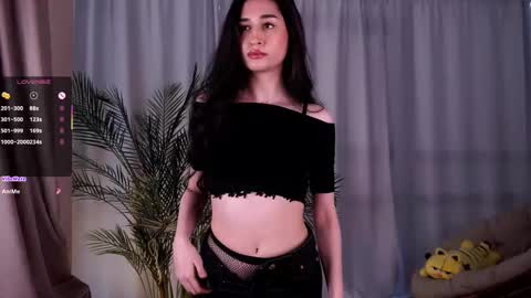 angel online show from 10/22/25, 08:25