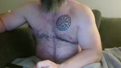 Snapshot of golgara chatting on 10/12/25, 05:28 Golgara online show from 10/12/25, 05:28