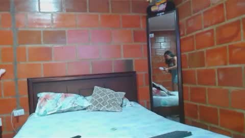 Snapshot of golositha26 chatting on 01/05/25, 01:56 Valentina online show from 01/05/25, 01:56