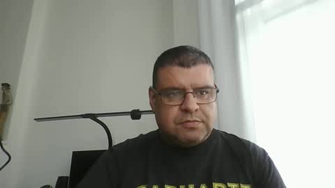 gomezgonz5 online show from 09/29/25, 12:10