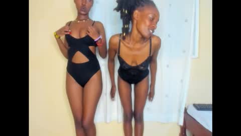 Snapshot of good_feeling_ chatting on 10/03/25, 02:41 sexybaddie online show from 10/03/25, 02:41