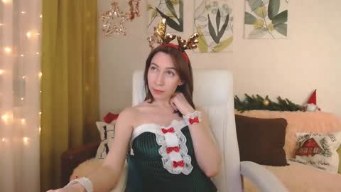 Good GlamorGirl online show from 12/31/24, 11:53