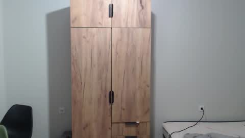 goodgg229975 online show from 11/17/25, 08:36