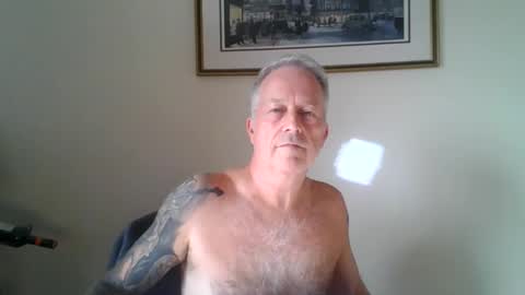 Snapshot of goodgriefnotagain chatting on 09/18/25, 02:52 Goodgriefnotagain online show from 09/18/25, 02:52