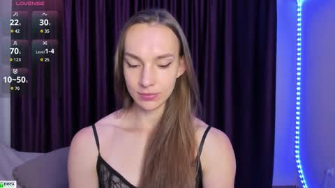 goodnight_kitty online show from 10/06/25, 10:07