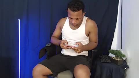 Snapshot of goos_cum chatting on 01/08/25, 07:24 Goos online show from 01/08/25, 07:24