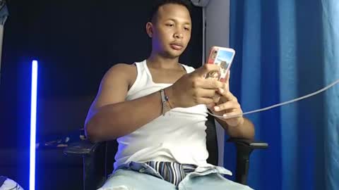 Snapshot of goos_cum chatting on 02/02/25, 05:21 Goos online show from 02/02/25, 05:21